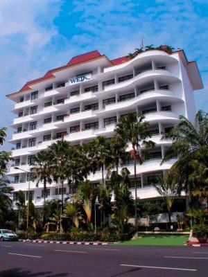 Weta International Hotel Surabaya Exteriör bild