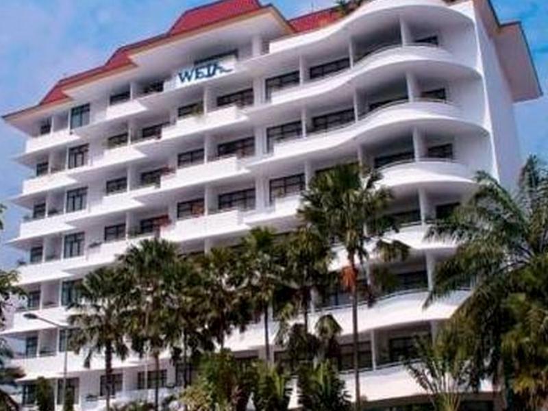 Weta International Hotel Surabaya Exteriör bild